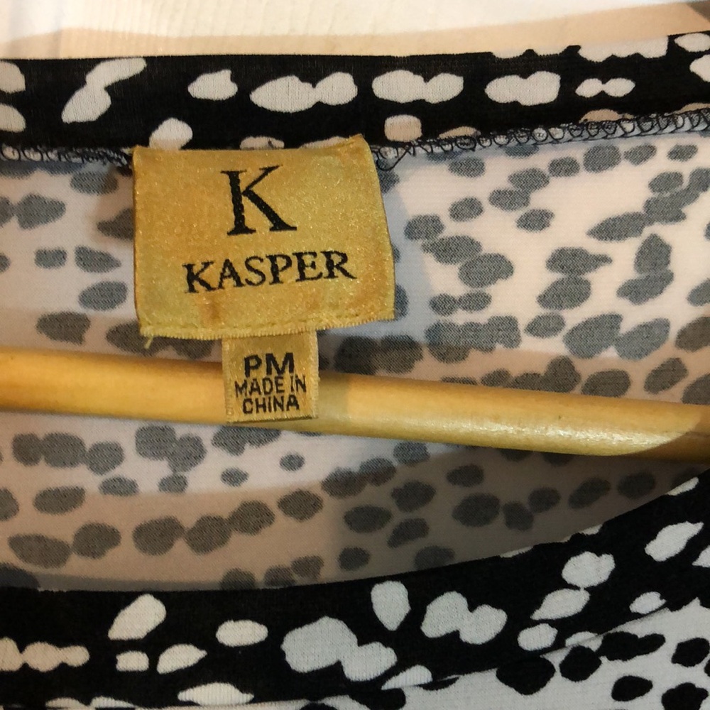 Kasper - Picture 2 of 4